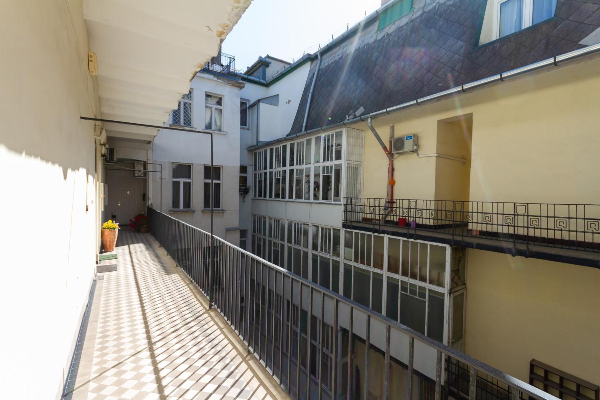 Badepest Apartment Budapest Exterior photo